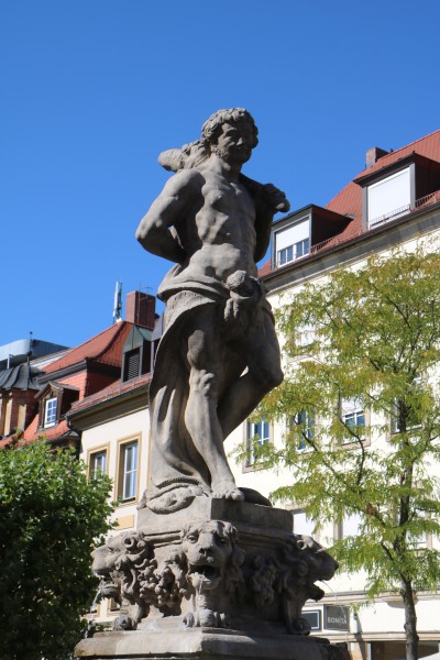 Herkulesbrunnen