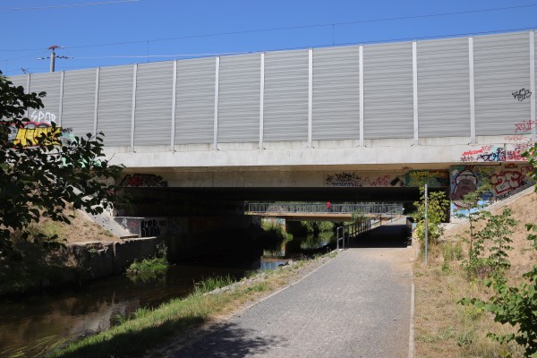 Bahnbrücke