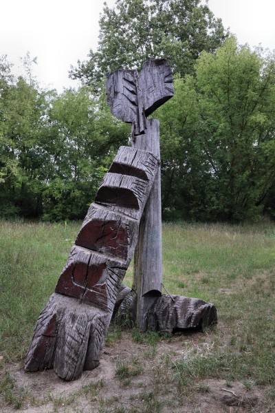 Skulptur am Rastplatz