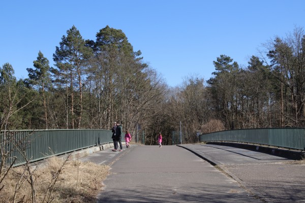 Brücke Mauerweg