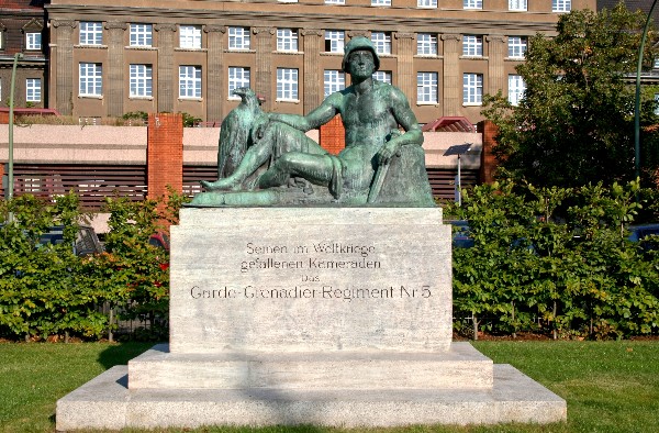 Kriegerdenkmal