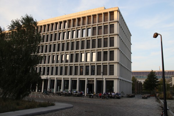 Am Hamburger Bahnhof