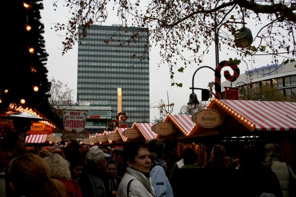Weihnachtsmarkt_Buden_20061209006.jpg
