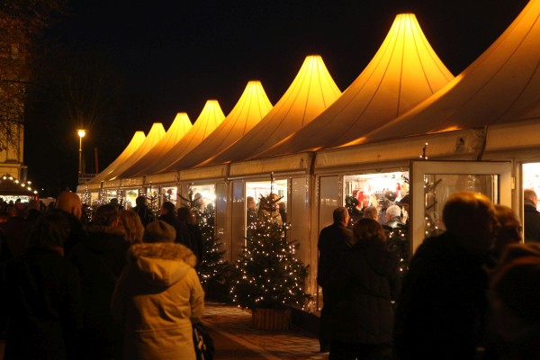 Weihnachtsmarkt Schloß Charlottenburg