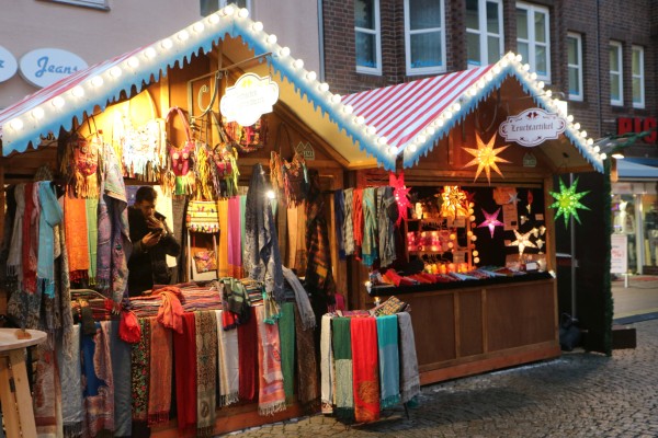 Weihnachtsmarktstand