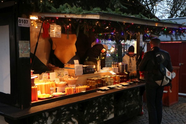 Weihnachtsmarktstand
