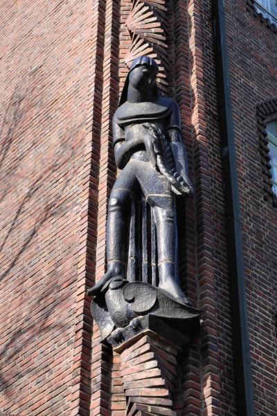 Kreuzkirche Eckfigur
