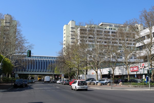 Autobahnüberbauung