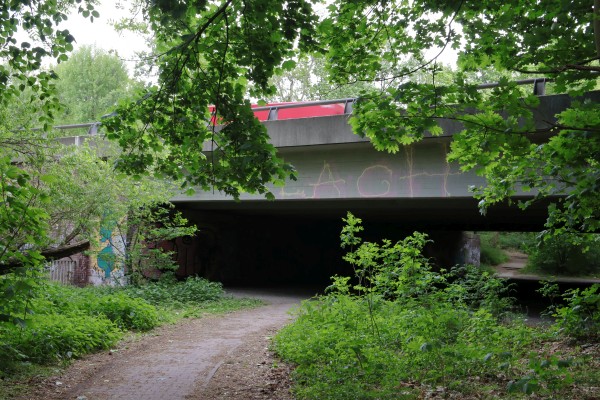 Autobahnunterführung