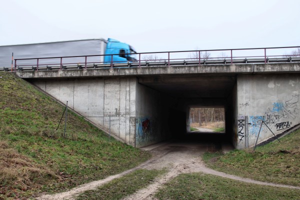 Autobahnunterführung