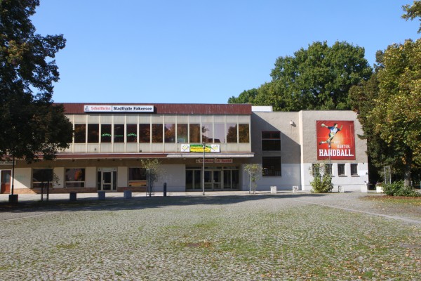 Stadtdhalle