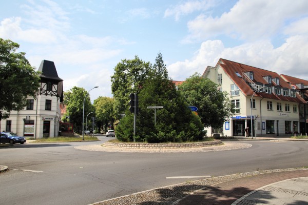 Marienetta-Jirkowsky-Platz