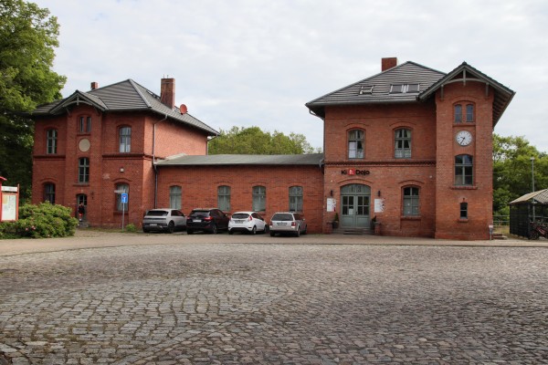 Bahnhof