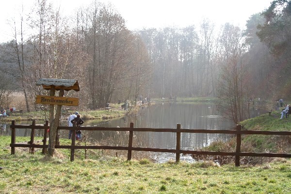 Forellenanlage_Forellenweiher_20080224047.jpg