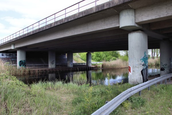Kanalbrücke