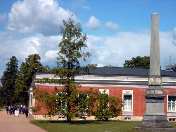 Obelisk Marmorpalais