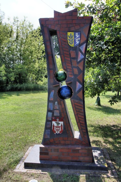 Mauerfallstele