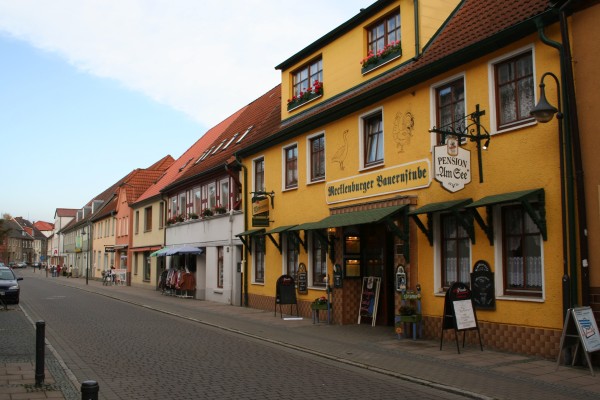 Güstrower Straße