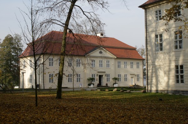 Dreiköniginnenpalais