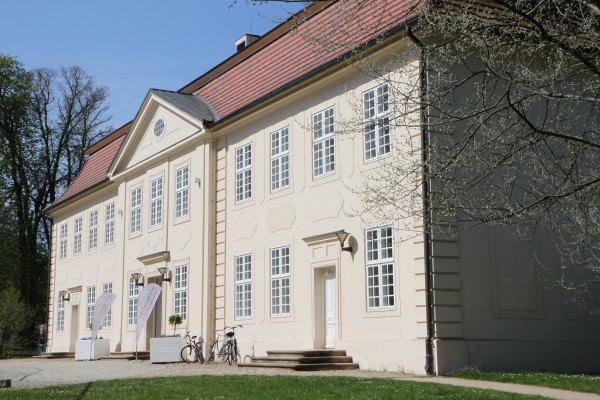 Dreiköniginnenpalais