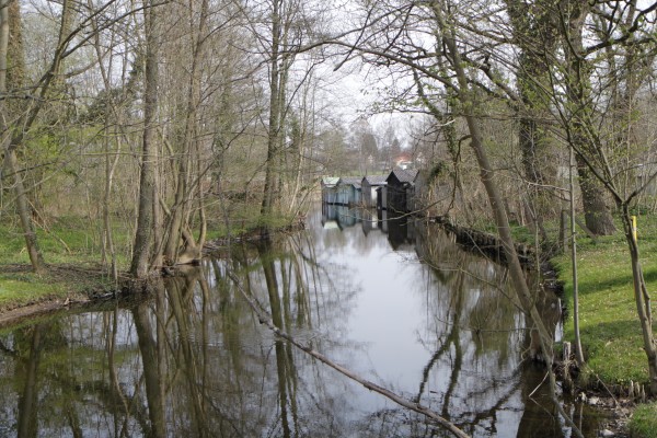 Schloßgraben Bootshäuser