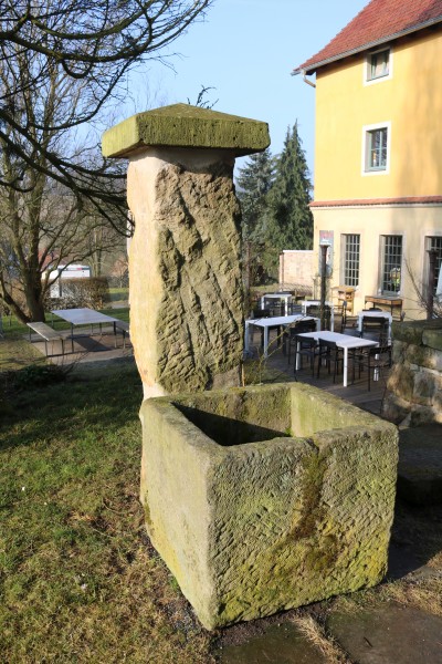 Brunnen Schloß Thürmsdorf